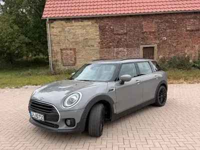Gebraucht Mini Cooper Clubman 136 PS (100 kW) 2020 Grau Kombi