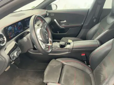 Gebraucht Mercedes CLA180 136 PS (100 kW) 2020 Schwarz Coupé