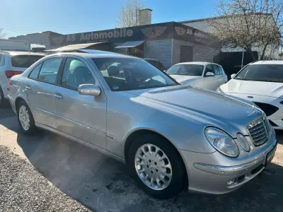 Brugt Mercedes E220 Elegance 150 HK (110 kW) 2003 Sølv Sedan