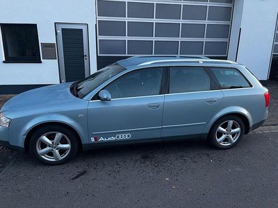 Second-hand Audi A4 130 CP (95 kW) 2002 Albastru Break