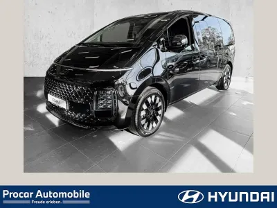 Neu Hyundai Staria Signature 224 PS (164 kW) 2026 Schwarz Van / Kleinbus