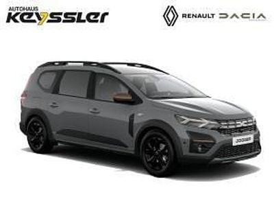 Gebraucht Dacia Jogger Extreme 110 PS (80 kW) 2023 Grau (dolomitgrau) Van / Kleinbus