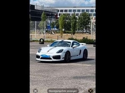 Porsche Cayman GT4