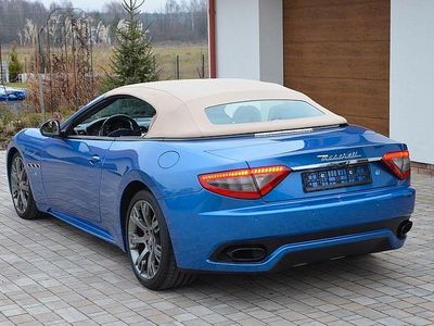 Gebraucht Maserati GranCabrio 460 PS (338 kW) 2013 Blau Cabrio