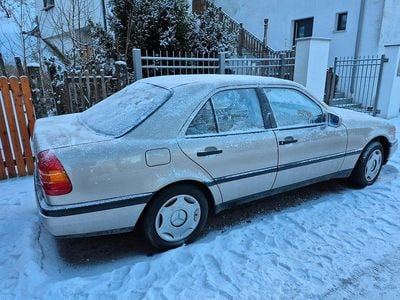Grau Gebraucht 1995 Mercedes C180 Limousine | 2.000 €