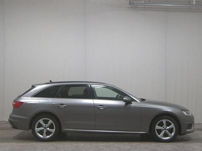 Gebraucht Audi A4 Advanced 163 PS (119 kW) 2021 Terragrau (metallic) Kombi