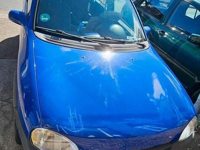 Gebraucht Opel Corsa 45 PS (33 kW) 1996 Blau Kleinwagen