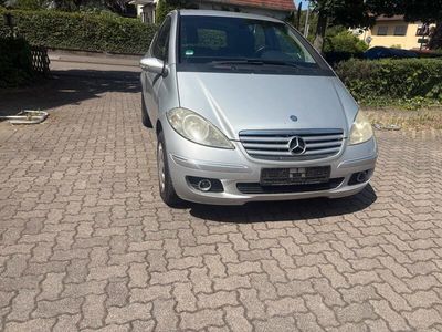 Mercedes A200