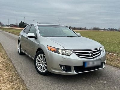 Gebraucht Honda Accord Executive 201 PS (147 kW) 2010 Silber Limousine