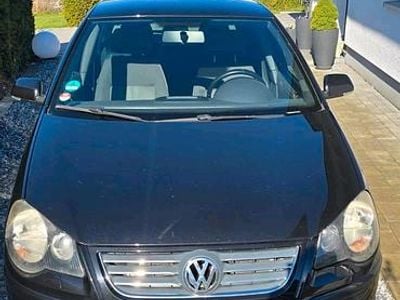 Begagnad VW Polo Black Edition 80 HK (58 kW) 2009 Svart Halvkombi