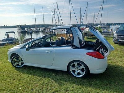 Gebraucht Peugeot 308 CC Allure 156 PS (114 kW) 2012 Weiß Cabrio