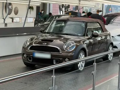 Gebraucht Mini Cooper SD Cabriolet 143 PS (105 kW) 2012 Braun Cabrio