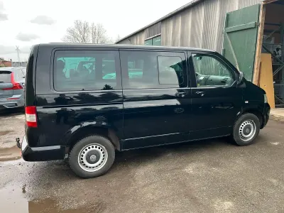 Gebraucht VW T5 102 PS (75 kW) 2008 Schwarz Van