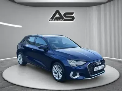 Używany Audi A3 Advanced 116 KM (85 kW) 2021 Niebieski Sedan/Limuzyna