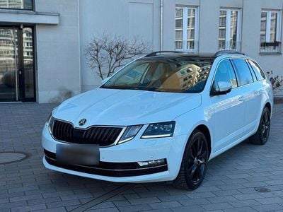 Usado Skoda Octavia 116 HP (85 kW) 2017 Branco Carrinha