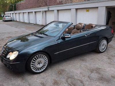 Gebraucht Mercedes CLK320 Avantgarde 224 PS (164 kW) 2007 Schwarz Cabrio
