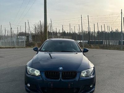 Gebraucht BMW 318 M Sport 143 PS (105 kW) 2010 Blau Coupé