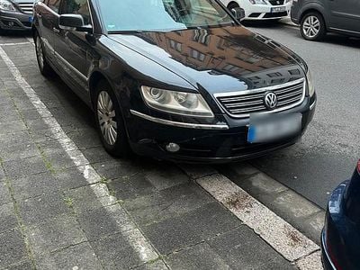 VW Phaeton
