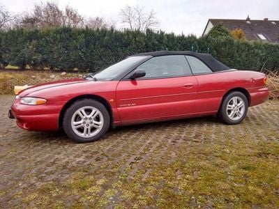 Gebraucht Chrysler Stratus 163 PS (119 kW) 1997 Rot Cabrio