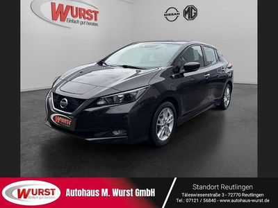 Second-hand Nissan Leaf Acenta 110 kW (150 CP) 2021 Negru Hatchback