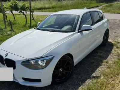Gebraucht BMW 116 Performance 116 PS (85 kW) 2013 Weiß Kleinwagen