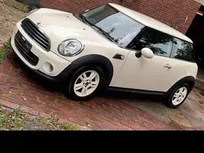 Gebraucht Mini ONE 75 PS (55 kW) 2011 Weiß Kleinwagen