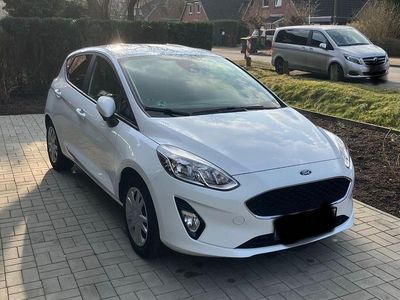 Gebraucht Ford Fiesta Cool & Connect 86 PS (63 kW) 2019 Weiß Kleinwagen