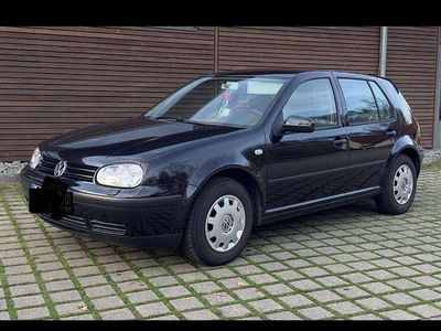 Gebraucht 2002 VW Golf IV Limousine | 2.400 € (Fairer Preis)