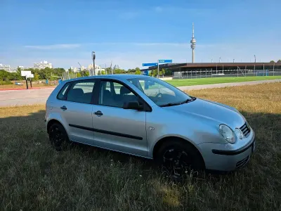 Gebraucht VW Polo 65 PS (47 kW) 2005 Grau Kleinwagen