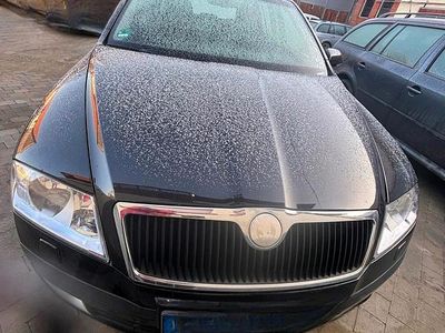 Schwarz Gebraucht 2007 Skoda Octavia Kombi | 3.200 €