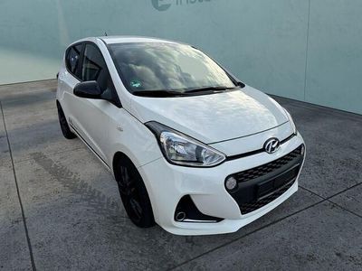 Weiß Gebraucht 2020 Hyundai i10 YES! Kleinwagen | 13.490 € (Etwas zu teuer)
