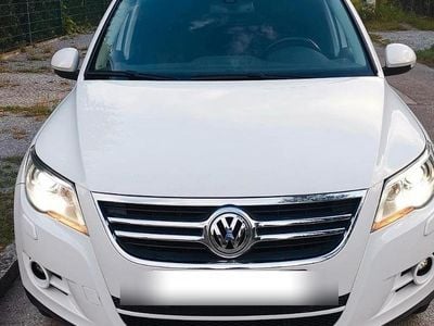 Weiß Gebraucht 2009 VW Tiguan Sportline SUV | 6.500 € (Fairer Preis)