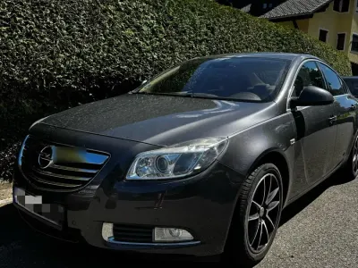 Gebraucht Opel Insignia 260 PS (191 kW) 2009 Grau Limousine