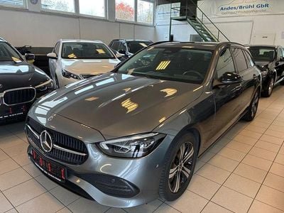 Gebraucht Mercedes C200 Avantgarde 163 PS (119 kW) 2023 Grau Limousine