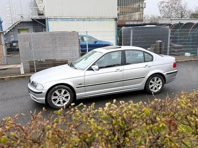 Gebraucht BMW 325 192 PS (141 kW) 2001 Silber Limousine
