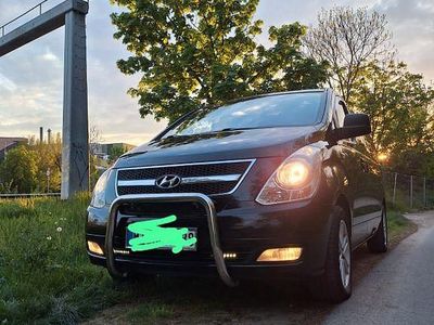 Usata Hyundai H-1 170 CV (125 kW) 2011 Nero Monovolume