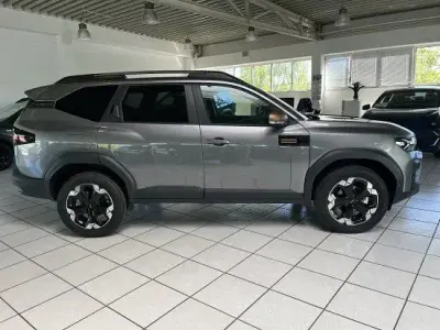 Nouă Dacia Bigster 154 CP (113 kW) 2026 Negru SUV