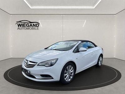 Usado Opel Cascada Edition 120 HP (88 kW) 2013 Branco Cabrios