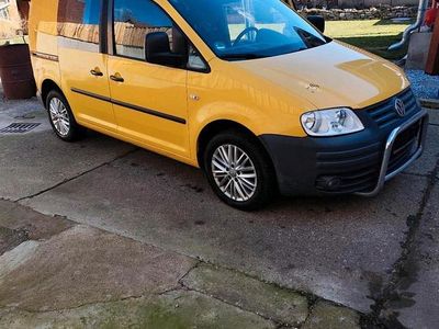 Gebraucht VW Caddy 69 PS (50 kW) 2009 Gelb Van / Kleinbus