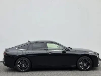 Gebraucht Toyota Mirai 184 PS (135 kW) 2023 Schwarz Limousine