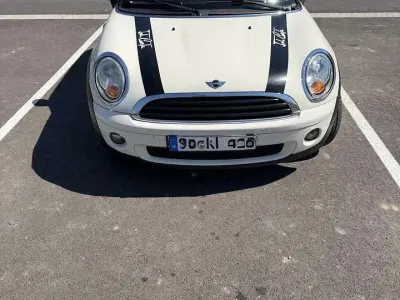 Usata Mini ONE 75 CV (55 kW) 2010 Utilitaria