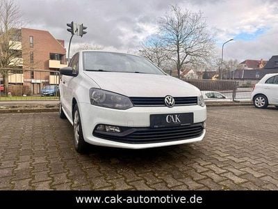 Gebraucht VW Polo Trendline 60 PS (44 kW) 2016 Weiß Limousine