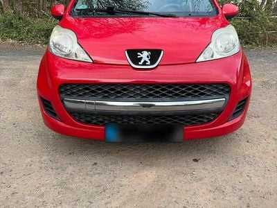Gebraucht Peugeot 107 68 PS (50 kW) 2009 Rot Kleinwagen