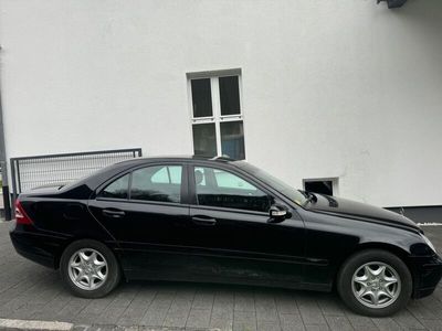 Mercedes C220
