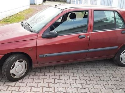Renault Clio II
