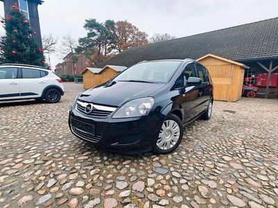 Schwarz Gebraucht 2012 Opel Zafira Family Van / Kleinbus | 4.999 € (Etwas zu teuer)