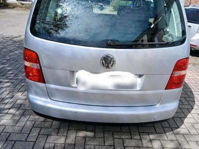 Usata VW Touran 105 CV (77 kW) 2004 Argento Monovolume
