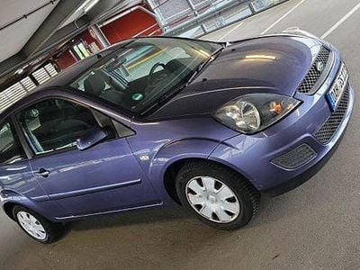 Violet Gebraucht 2008 Ford Fiesta Style Kleinwagen | 1.450 € (Guter Preis)
