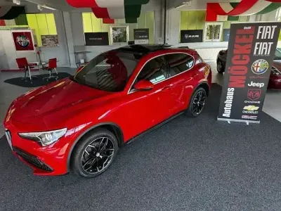 Gebraucht Alfa Romeo Stelvio Super 200 PS (147 kW) 2019 Rot SUV