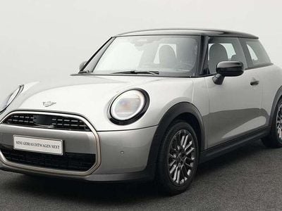 Grau Gebraucht 2024 Mini Cooper Favoured Kleinwagen | 26.195 € (Fairer Preis)